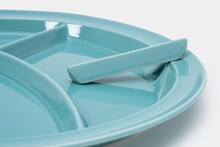 U-zhaan監修「仕切りが取れるカレー皿」新色blue