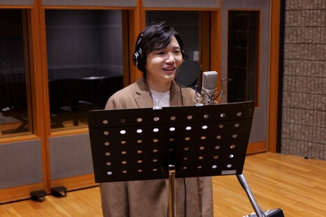 小山雄大のレコーディング風景。