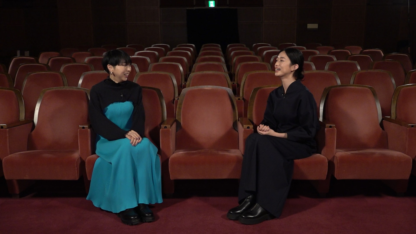 左からMIKIKO、河合優実。（写真提供：NHK）