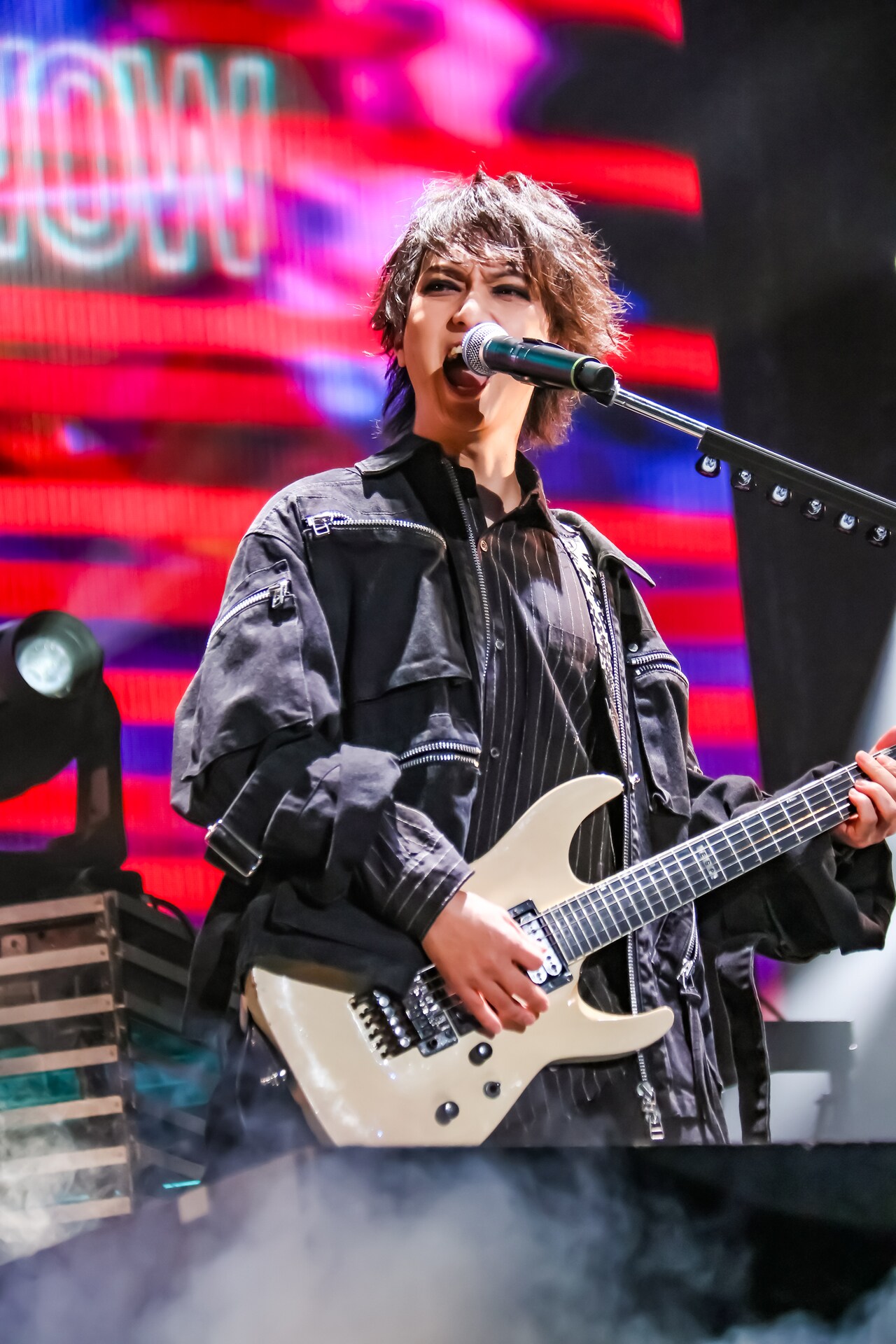 ファンコレ③ 喜矢武豊／ゴールデンボンバー ライブフォト 写真