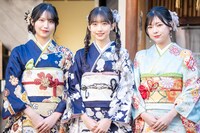 左から山口結杏、早崎すずき、宮腰友里亜。