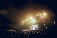 ゴスペラーズ「ゴスペラーズ 30周年記念祭@日本武道館」の様子。（撮影：笹原清明）