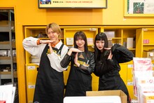 左からRYUSEi（BiTE A SHOCK）、ユメカ・ナウカナ？（ASP）、イコ・ムゲンノカナタ（BiS）。