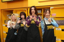 左からココ・パーティン・ココ（GANG PARADE）、クレナイ・ワールズエンド（BiS）、MAHiTO（BiTE A SHOCK）、maho（ExWHYZ）。