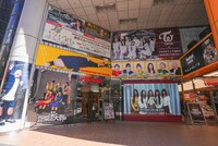 タワーレコード渋谷店店頭の様子。