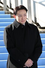 冗談を言う隙をうかがう山本耕史。