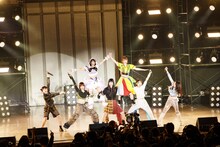 WACKシャッフルユニットによるBiS「STUPiD」披露時の様子。（Photo by sotobayashi kenta）