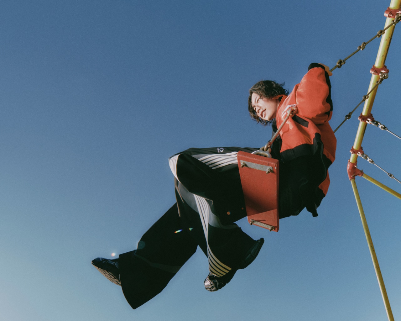 米津玄師「BOW AND ARROW」ミュージックビデオを明日20:00に公開