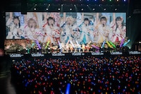 「W.W.D ENDING」を歌うでんぱ組.inc。