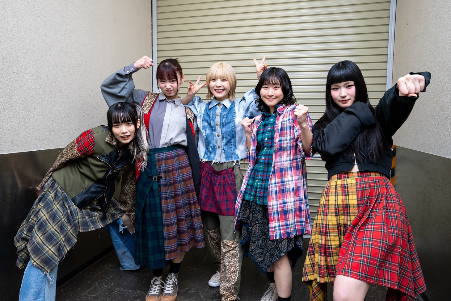 開演直前のBiS。