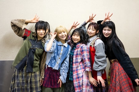 解散ライブを終えたBiS。