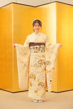 正鋳真優 ©AKB48