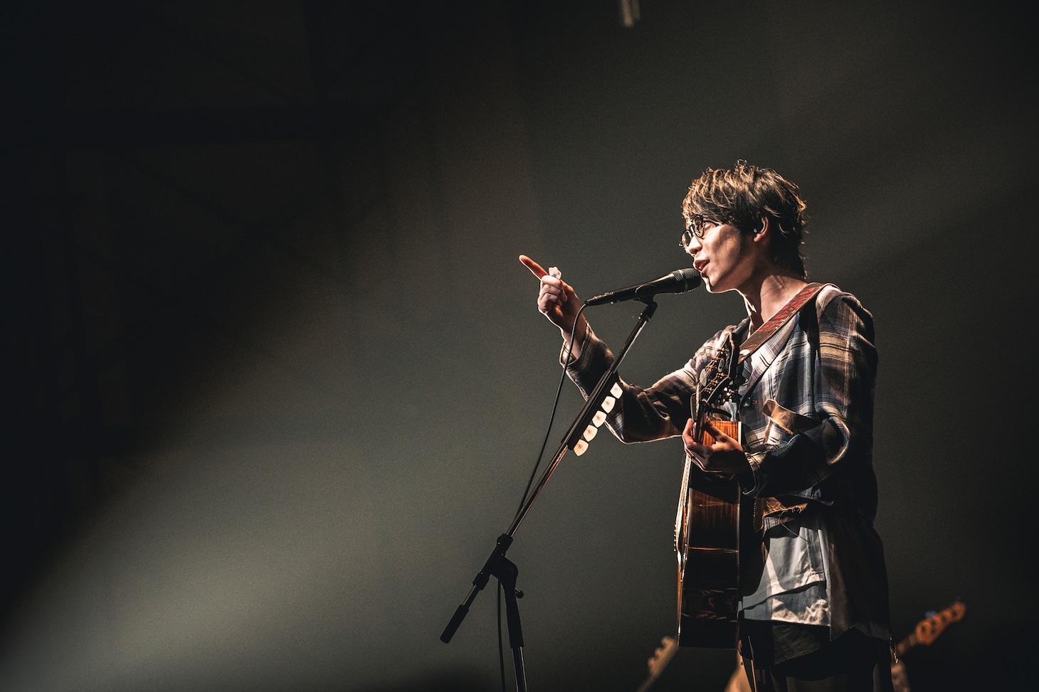 川崎鷹也（撮影：スエヨシリョウタ）