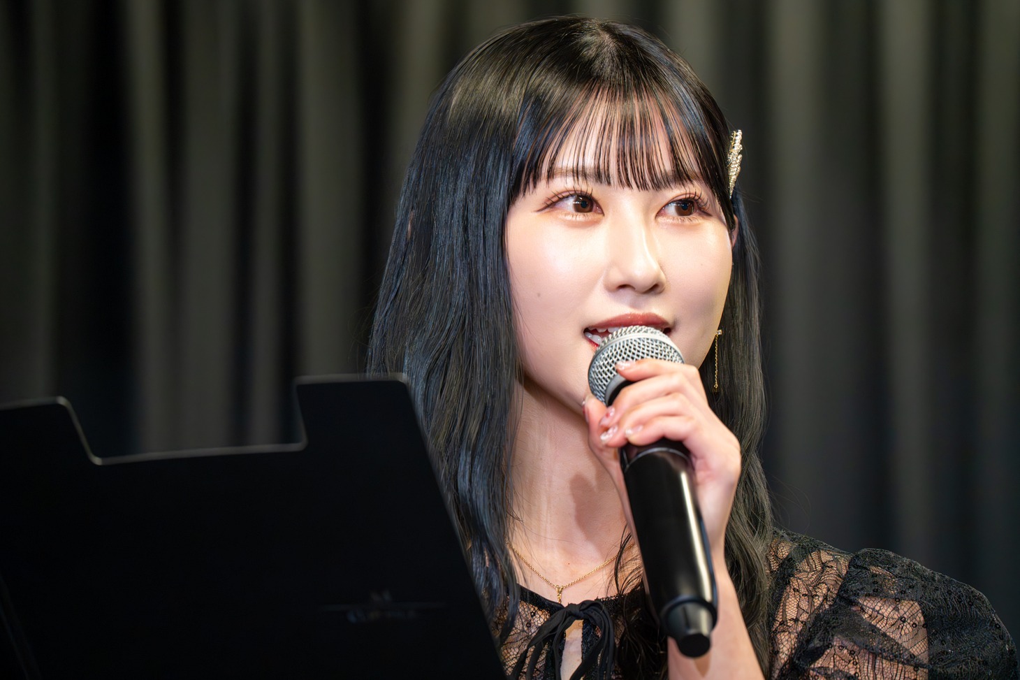 山本杏奈（＝LOVE）