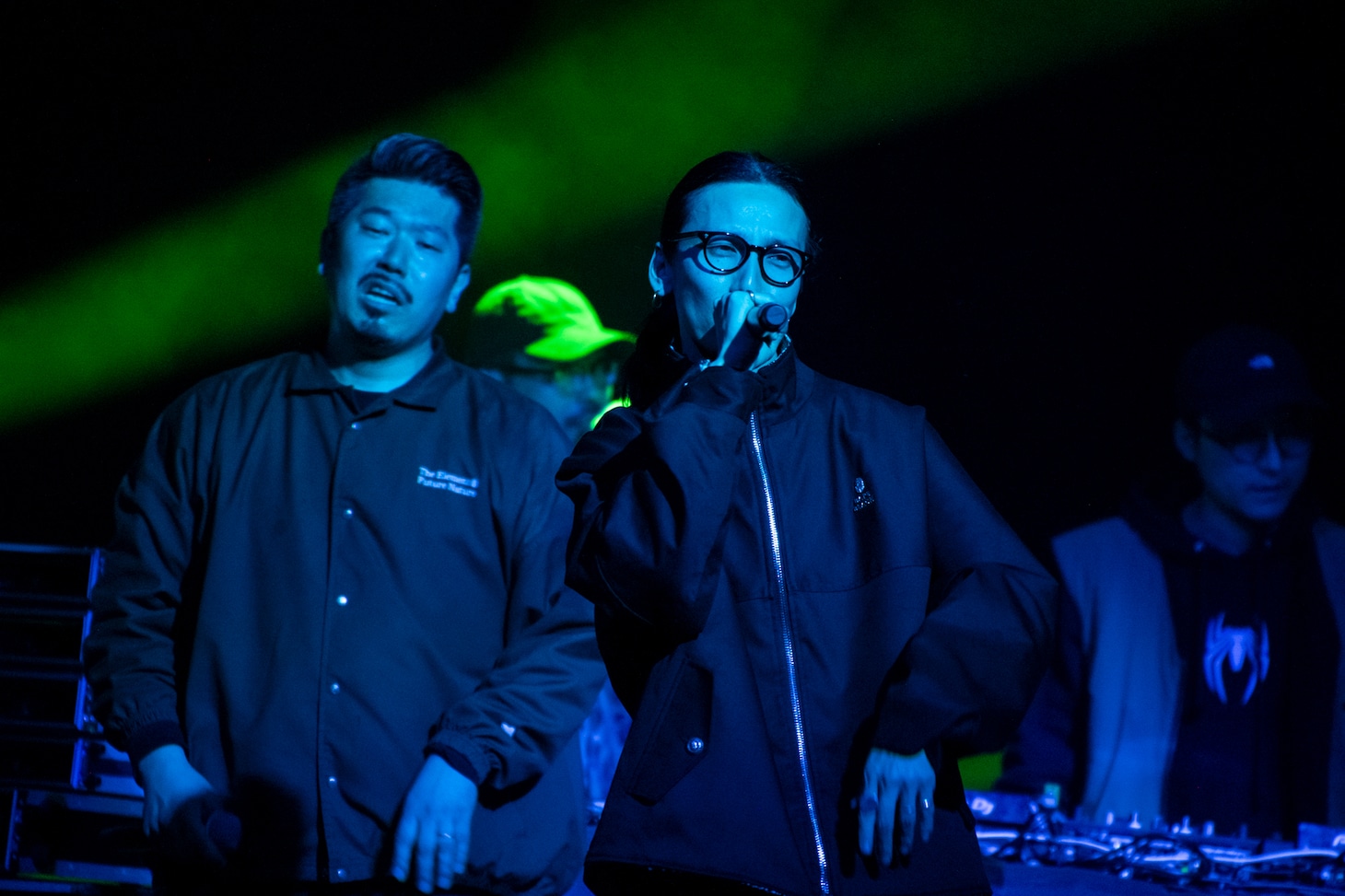 「SMA50th Anniversary×ライブナタリー “岡崎体育×梅田サイファー”」の様子。（Photo by MAYUMI）