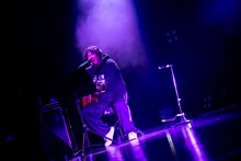 岡崎体育（Photo by MAYUMI）