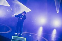 岡崎体育（Photo by MAYUMI）