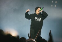 岡崎体育（Photo by MAYUMI）