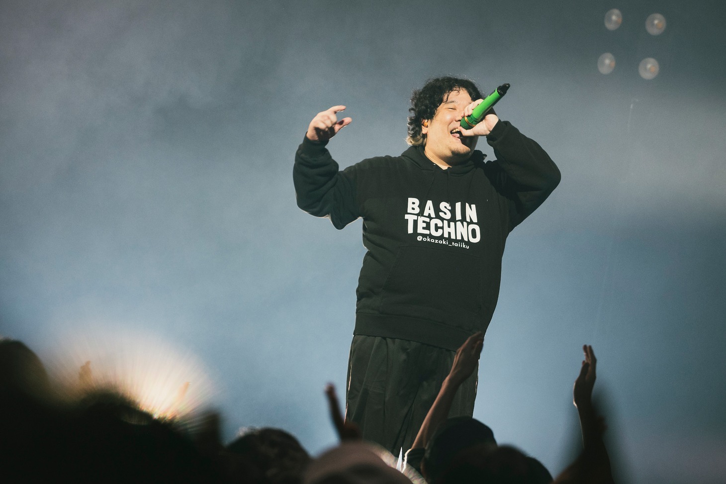 岡崎体育（Photo by MAYUMI）