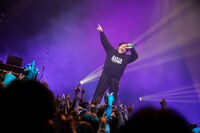 岡崎体育（Photo by MAYUMI）