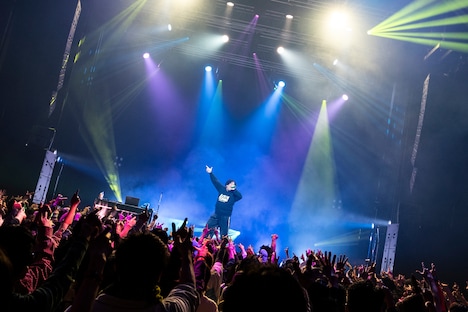 岡崎体育（Photo by MAYUMI）