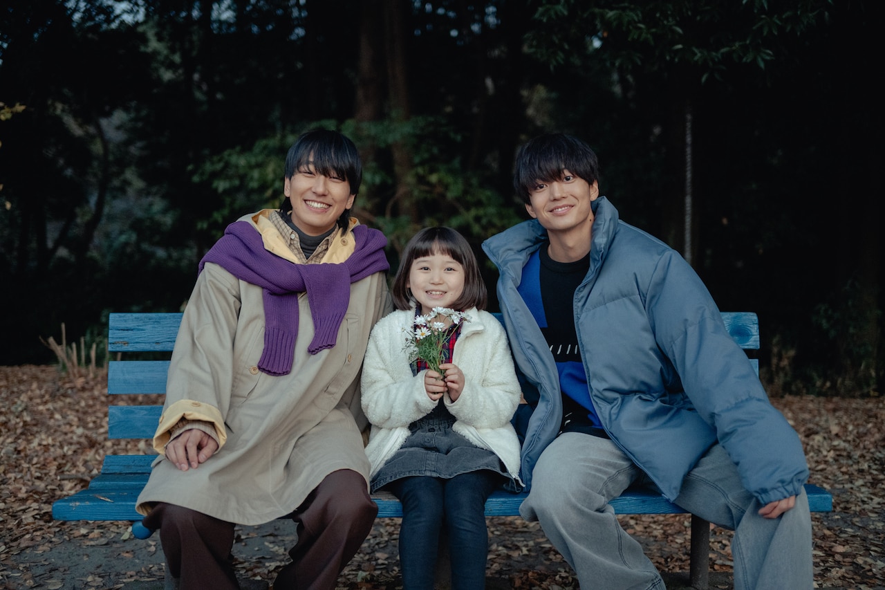 左から松本ユウ（リュックと添い寝ごはん）、小野井奈々、伊藤健太郎。