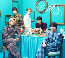 M!LK「M!X」初回限定盤Bジャケット