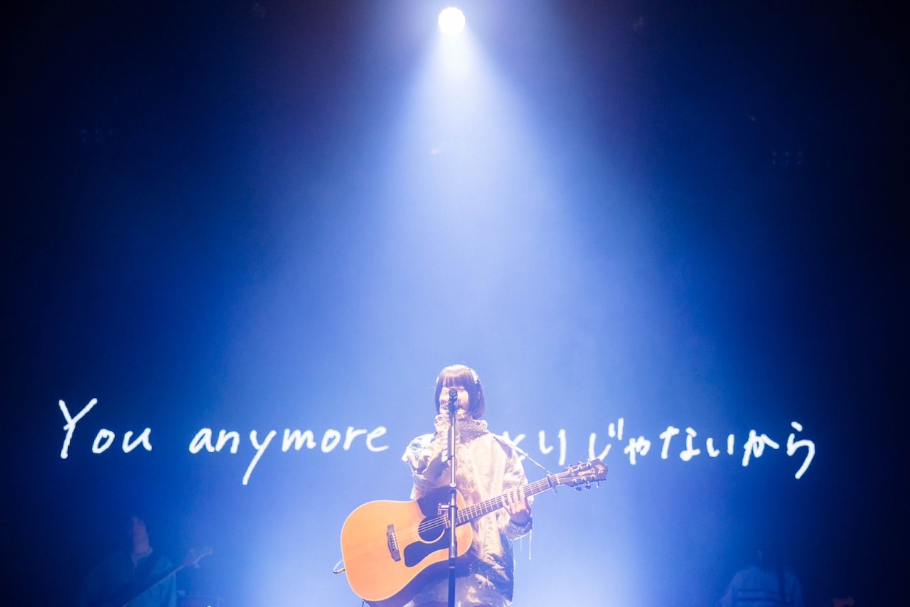 anoが舞い散るアンチコメントの中で熱唱、幾田りらコラボステージも実現した初のホールワンマン