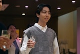 一顕の同期・笹本役でサプライズ出演した長野凌大(原因は自分にある。)。©︎「ふったらどしゃぶり」製作委員会・MBS