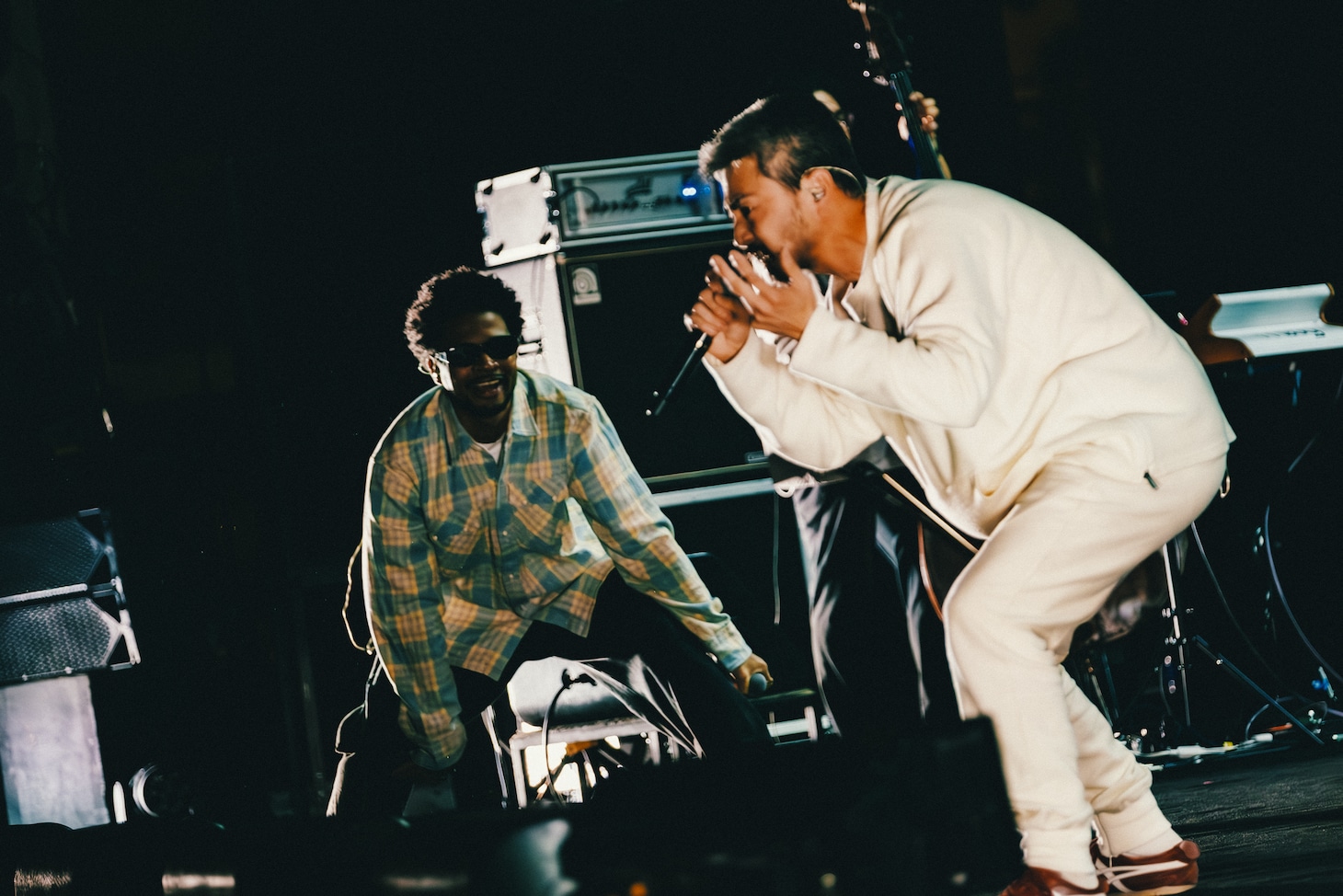 Daichi Yamamotoと鎮座DOPENESS。（Photo by Daiki Miura）