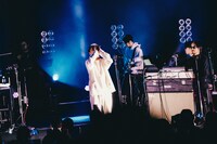 鎮座DOPENESS（Photo by Daiki Miura）