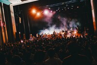 SIKK-Oと鈴木真海子を迎えたパフォーマンスの様子。（Photo by Daiki Miura）