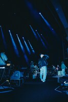 JJJを迎えたパフォーマンスの様子。（Photo by Daiki Miura）