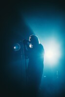 Yosh（Vo）（Photo by Daiki Miura）