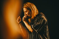 Yosh（Vo）（Photo by Daiki Miura）