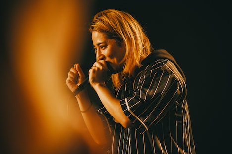 Yosh（Vo）（Photo by Daiki Miura）