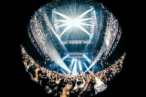 ヒトリエ「HITORIE 10-NEN-SAI FINALE TOUR」Zepp Shinjuku（TOKYO）公演の様子。（撮影：西槇太一）