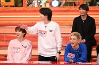 左からユーキ（超特急）、塩崎太智（M!LK）、田中洸希（SUPER★DRAGON）。