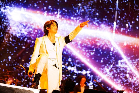 TERU(Vo)(撮影:岡田裕介)