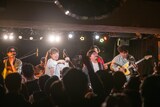YIKO「超天竺 vol.1」での初ライブの様子。