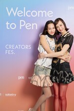 水原希子と水原佑果。©河内彩