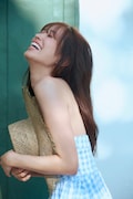 佐々木久美1st写真集「めくる日々」より。(撮影:藤原宏)