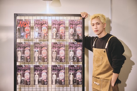 池崎理人 ©LAPONE ENTERTAINMENT