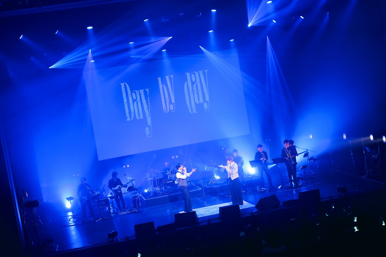 與那城奨「Day by day」の様子。©LAPONE ENTERTAINMENT
