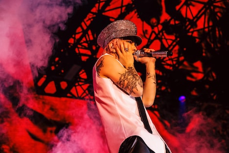 hyde（Vo）（Photo by Hiroaki Ishikawa）