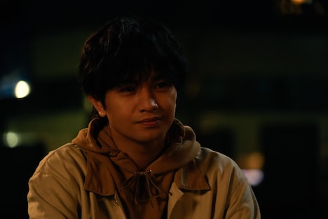 映画「知らないカノジョ」より。(c)2025「知らないカノジョ」製作委員会