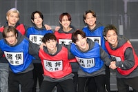 左から時計回りに篠塚大輝、橋本将生、本多大夢、寺西拓人、原嘉孝、浜川路己、浅井乃我、猪俣周杜。