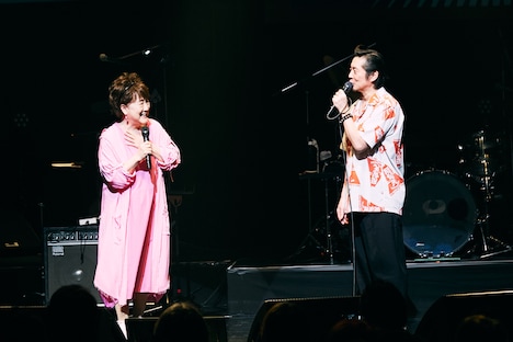 左から、増子直純(怒髪天)。(撮影:新保勇樹)