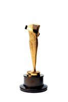 「2024年 第98回キネマ旬報ベスト・テン」トロフィー