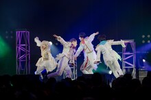二丁目の魁カミングアウト「ワンマンライブ in Zepp Shinjuku 『これがアイドルだ』」の様子。（撮影：小林公士）